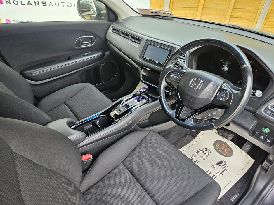 2015 Honda Vezel - image 19