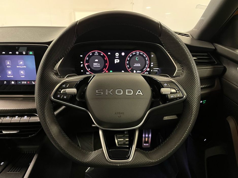 2025 Skoda Octavia Sportline Combi DSG 2.0TDI 150BHP - Reversing Camera - Climate Control - Heated Seats - Cruise Control - Keyless Start - Apple CarPlay/Android Auto €45,950