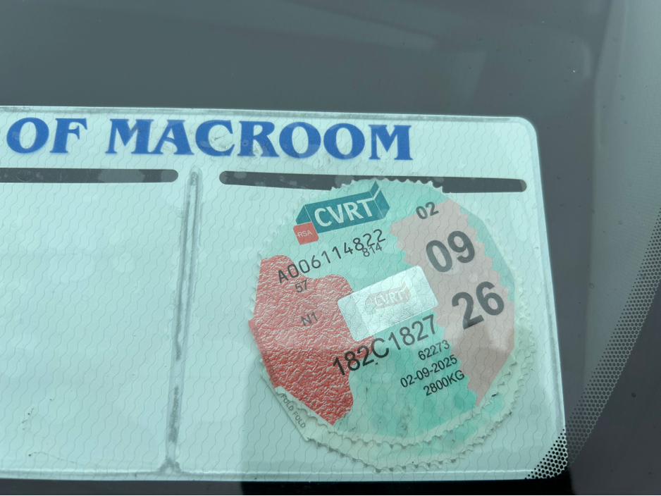 2018 Ford Transit Custom - image 8