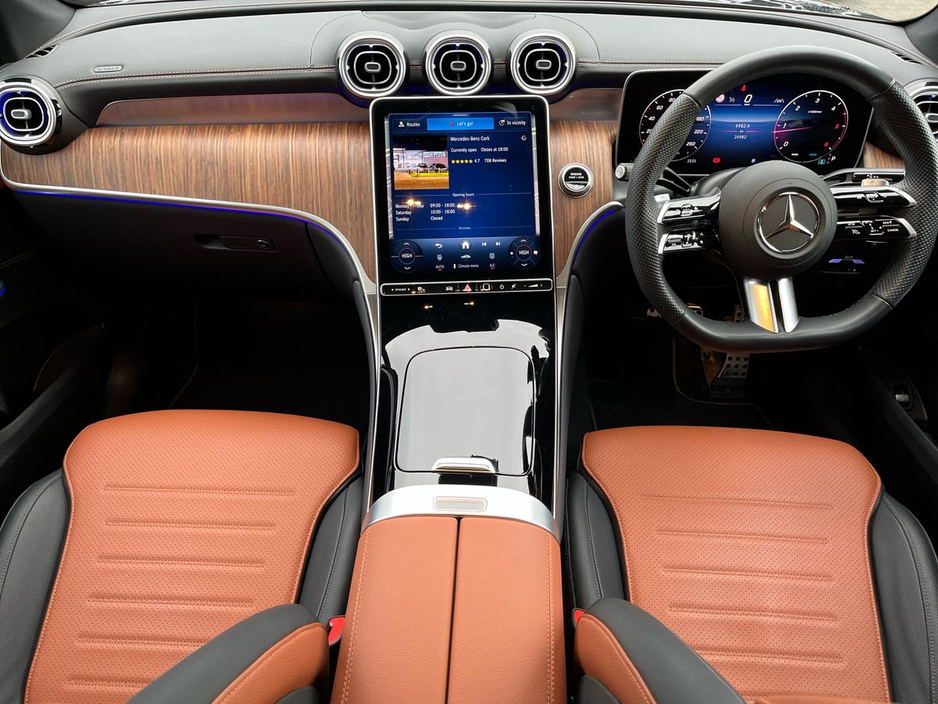 2025 Mercedes-Benz GLC Class - image 10