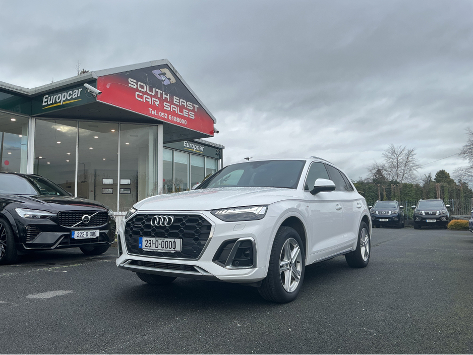 2023 Audi Q5 - image 2