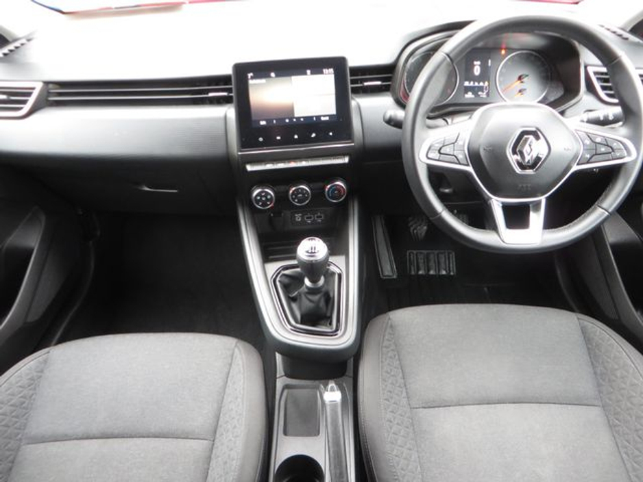 2022 Renault Clio Dynamique Edition Naeb TCE 90 €14,700