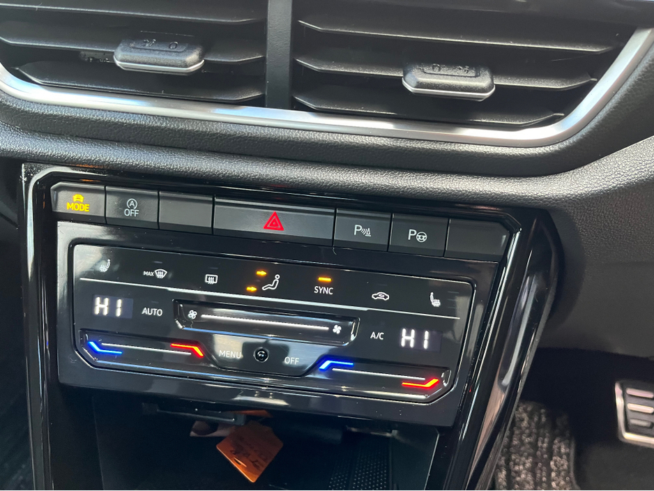 2022 Volkswagen T-Roc R-line 2.0 tdi €32,000