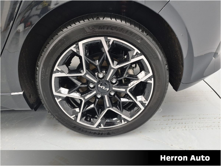 2025 Kia Ceed 1.0 GT Line Petrol €28,900