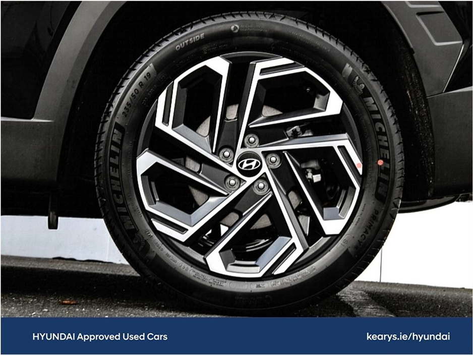 2025 Hyundai Tucson - image 8