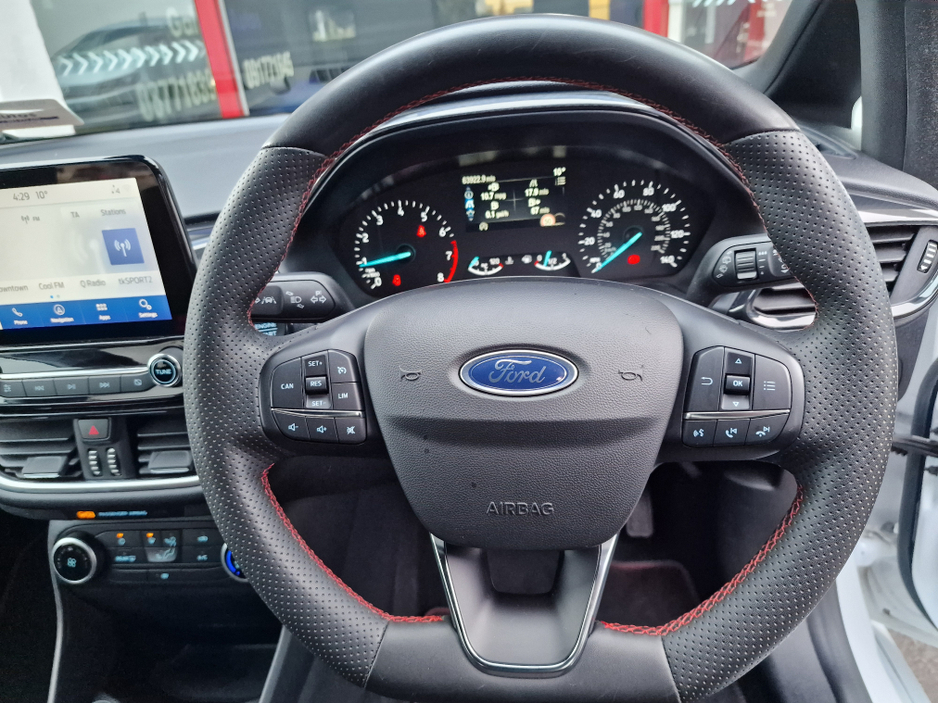 2023 Ford Fiesta ST-LINE  LOW MILEAGE GOOD AS NEW €18,950