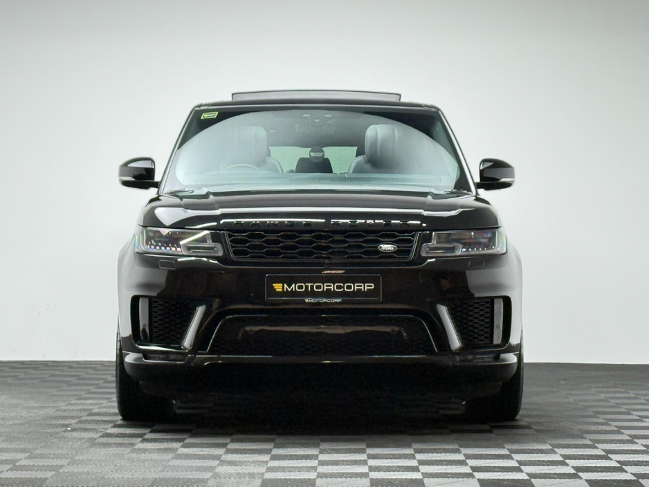 2022 Land Rover Range Rover Sport - image 2