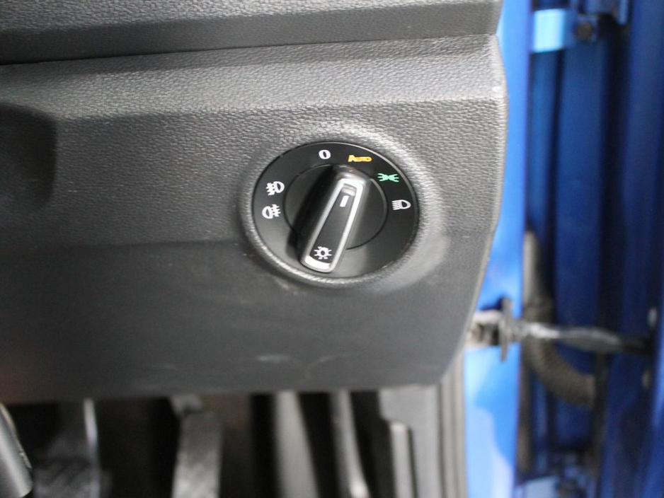 2021 Volkswagen T-Roc Design 2.0 TDI M6F 115HP 5DR €24,999