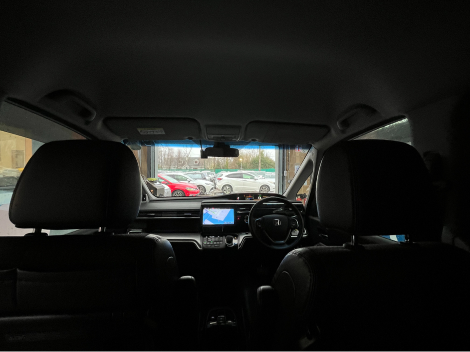 2019 Honda Stepwagon €25950 2019 HONDA STEPWAGON HYBRID G EX SENSING BLACK STYLE 2.0 AUTOMATIC / CRUISE CONTROL / REVERSE CAMERA / AUTOMATIC DOORS / 7 SEATS €25,950