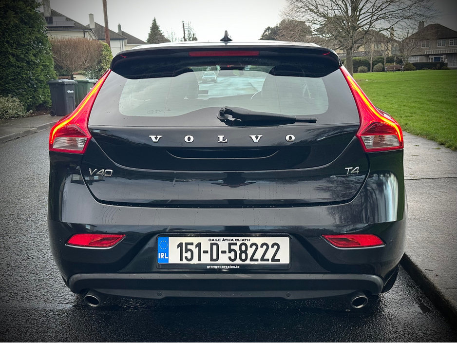 2015 Volvo V40 1.6 Petrol T4 SE Auto 5dr Hatchback | AA approved | Full Leather | Low km | 2 keys | Nov 26 NCT | Nov 26 tax | Sold serviced and valeted with warranty provided | Warranty provided. €11,950