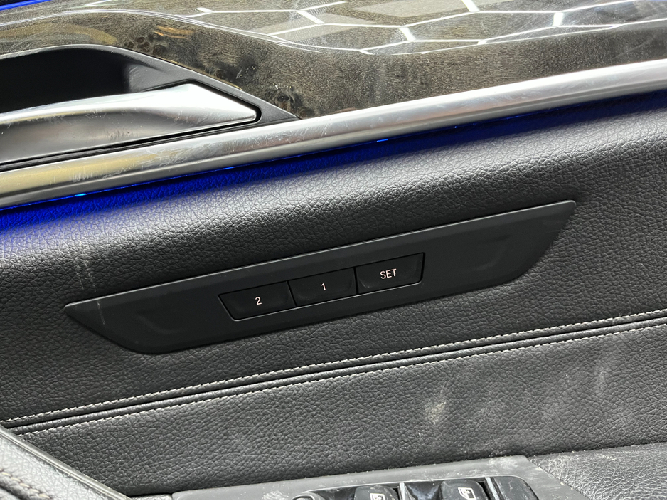 2018 BMW 5 Series €24950 2018 BMW 520D 523D TOURING LUXURY 2.0 AUTOMATIC / CRUISE CONTROL / 360° PARKING CAMERA / ELECTRIC MEMORY HEATED FRONT & REAR SEATS €24,950