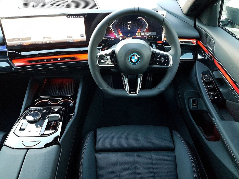 2026 BMW 5 Series 530e M Sport Saloon €77,980