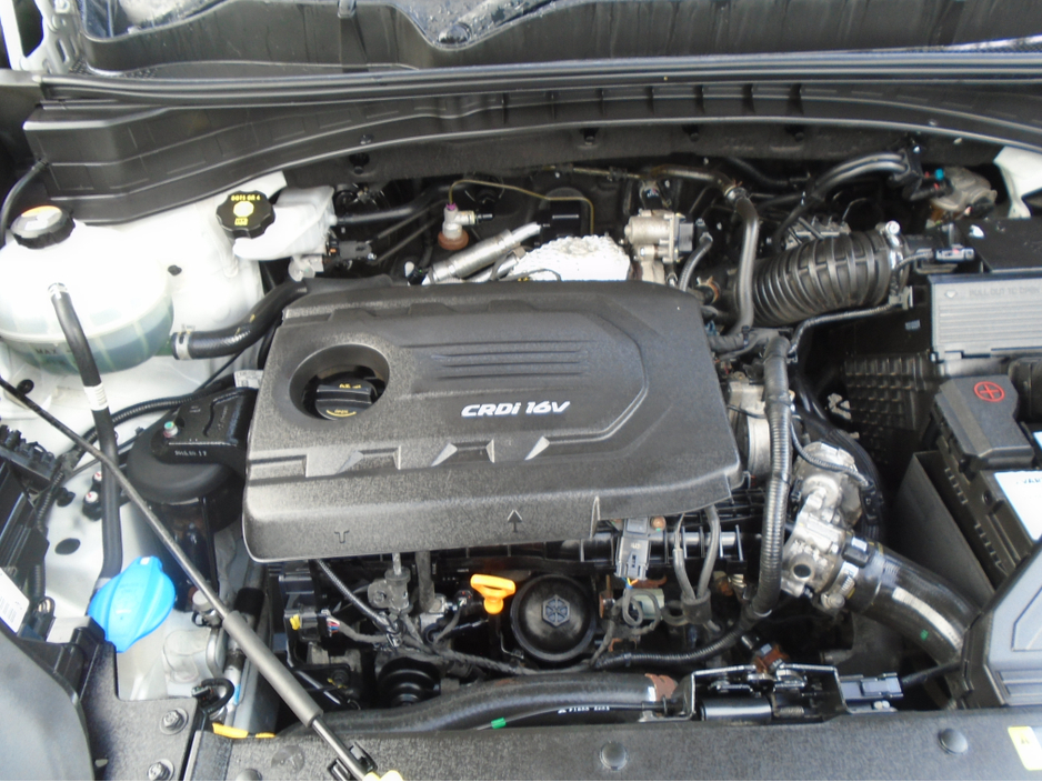 2016 Kia Sportage - image 14