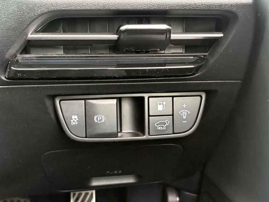 2023 Kia EV6 GT Line 5DR Auto, *limited edtion* *warranty till 2030* Bluetooth, Multi-Function Steering Wheel, Reversing Camera, Sat Nav, Climate Control, €38,900