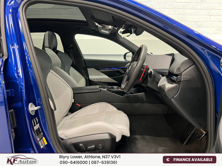 2025 BMW M5 V8 4.4L PHEV 727bhp Auto - 251 Reg €137,995