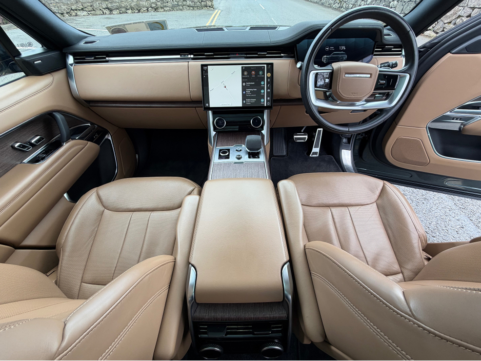 2023 Land Rover Range Rover - image 17