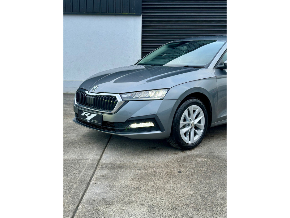 2024 Skoda Octavia OCTAVIA AMB 2.0TDI 115HP €30,995