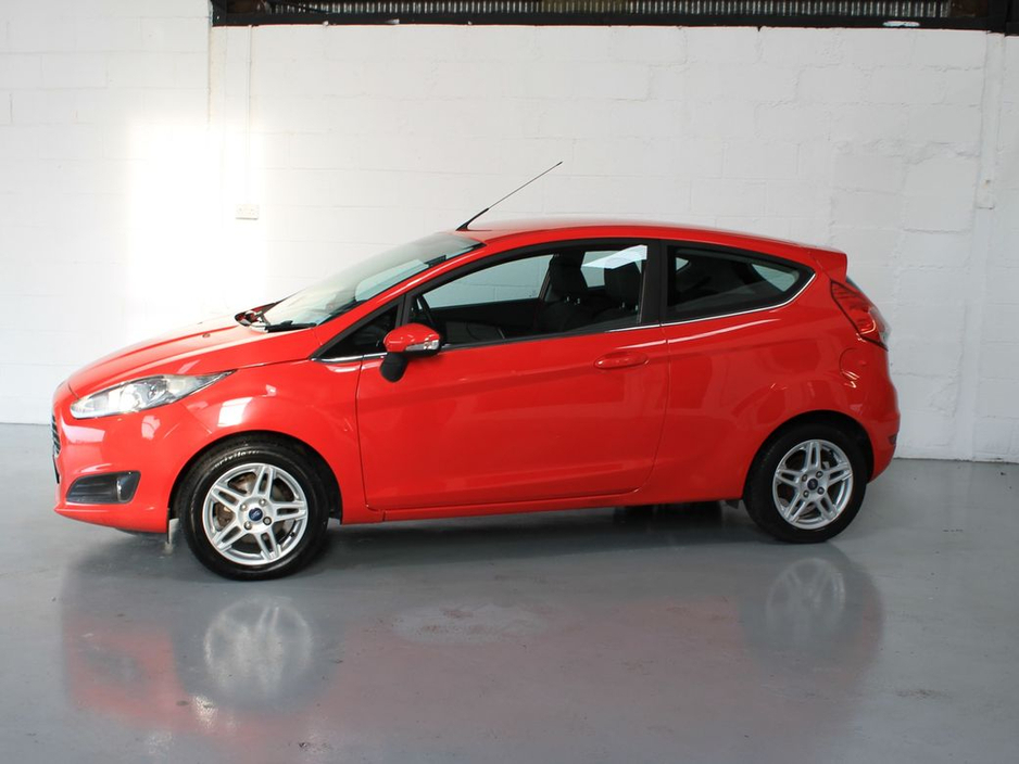 2014 Ford Fiesta 1.25 Zetec 82PS 3DR €7,999