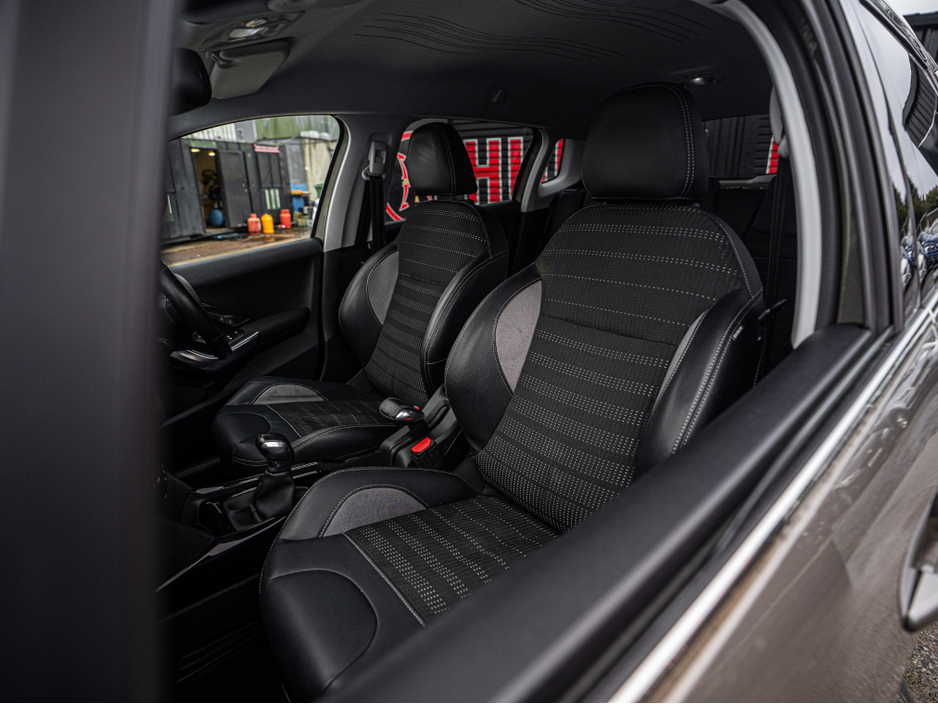 2015 Peugeot 2008 152 Peugeot 2008 1.6d Allure/New NCT/Warranty €8,900