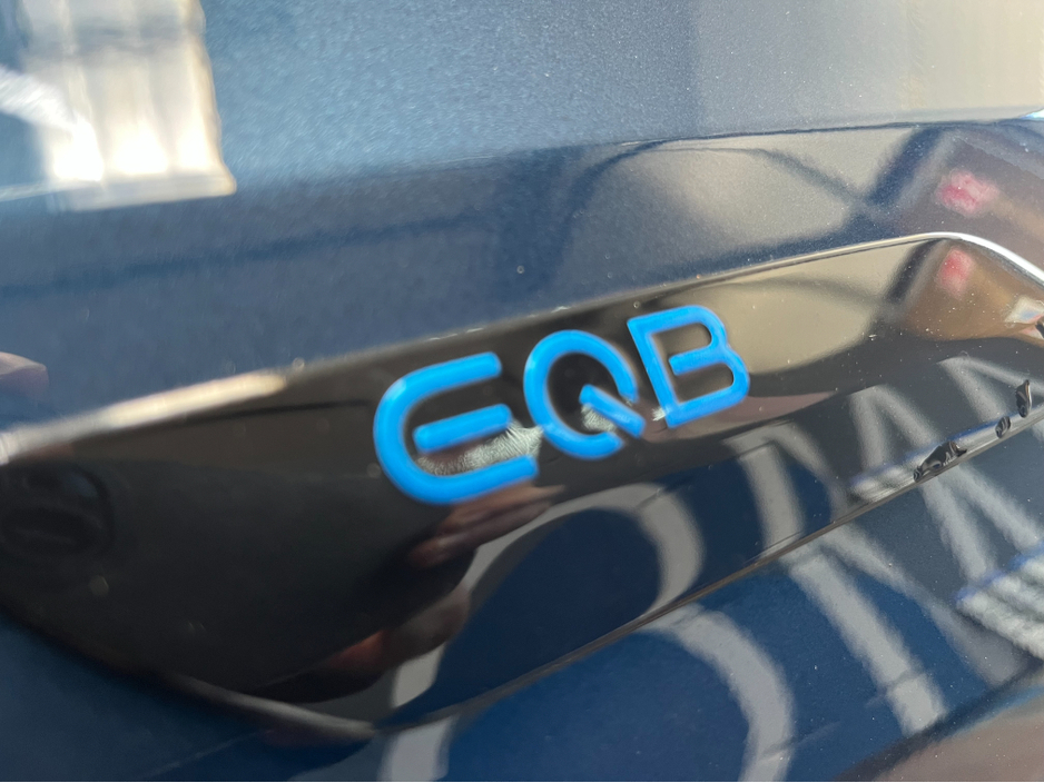 2023 Mercedes-Benz EQB - image 7