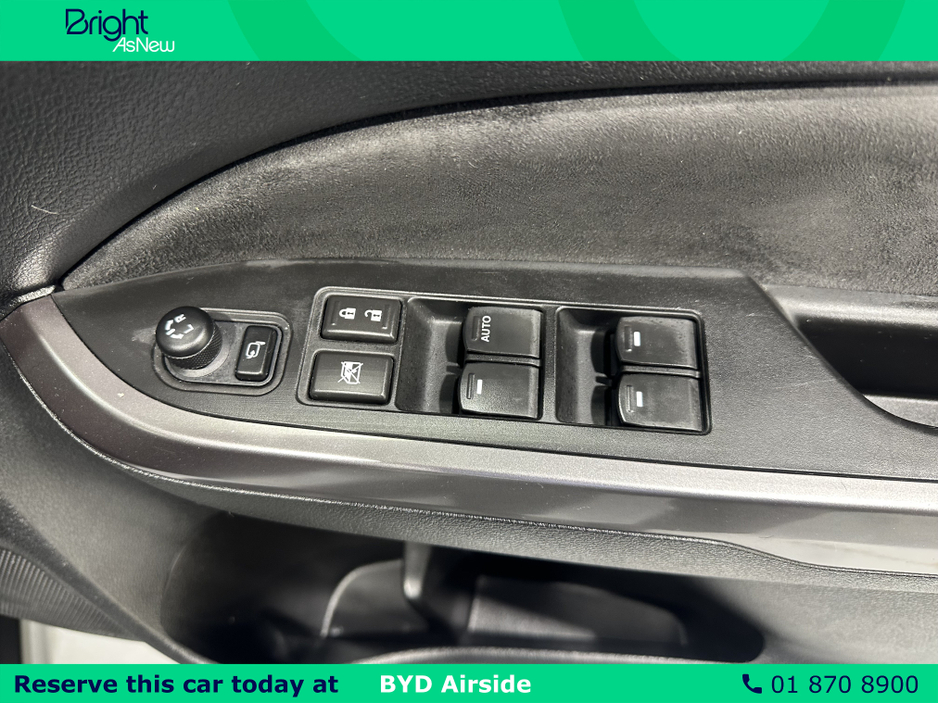 2023 Suzuki Vitara - image 15