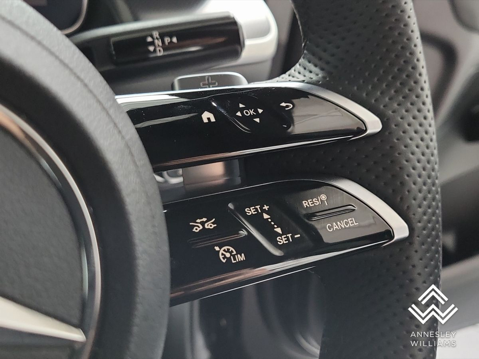 2025 Mercedes-Benz GLC Class - image 23