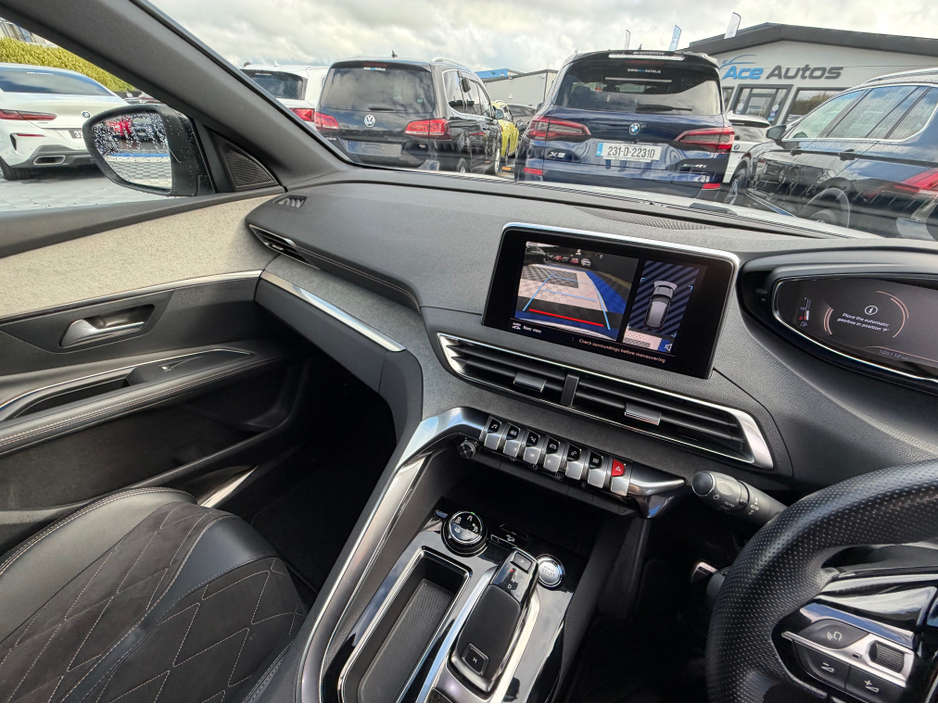 2020 Peugeot 3008 - image 25