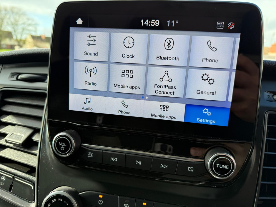 2023 Ford Transit Custom - image 10