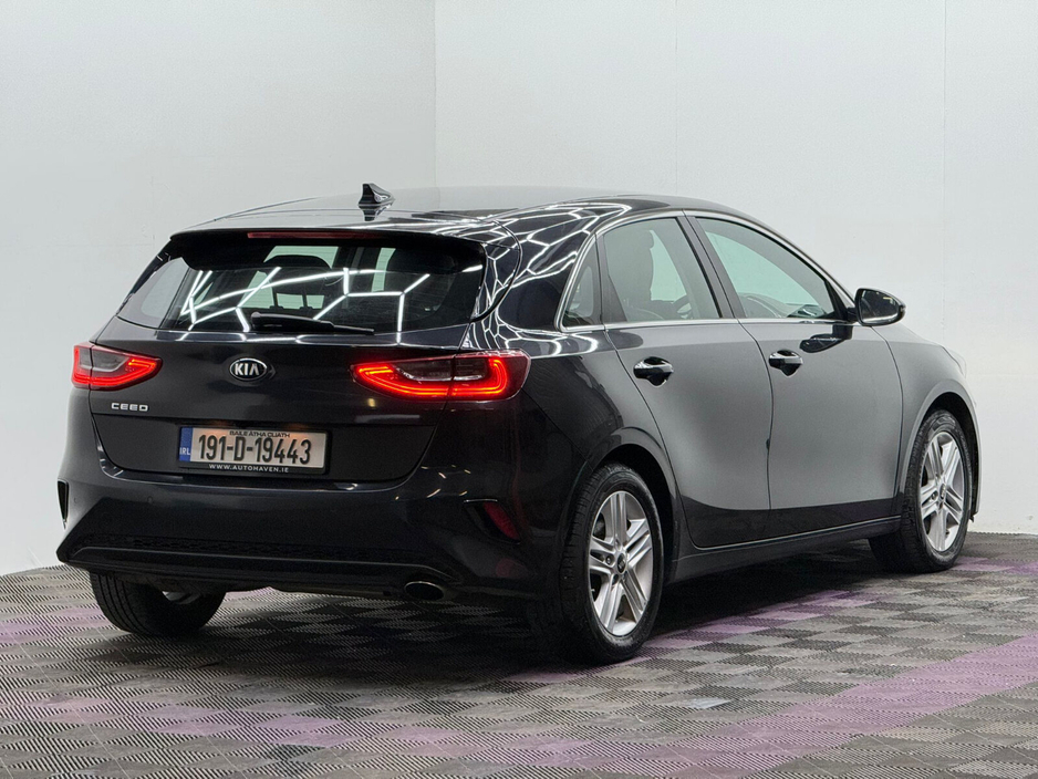 2019 Kia Ceed - image 4