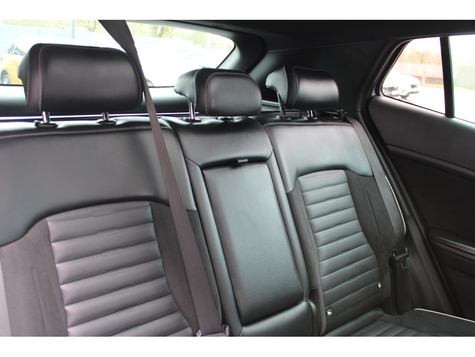 2022 Kia Sportage - image 14