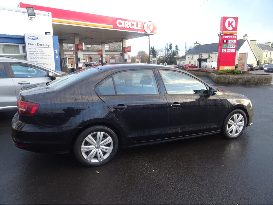 2016 Volkswagen Jetta TRENDLINE 2.0 TDI MANUAL 5SPEED 110BHP 4DR €8,750