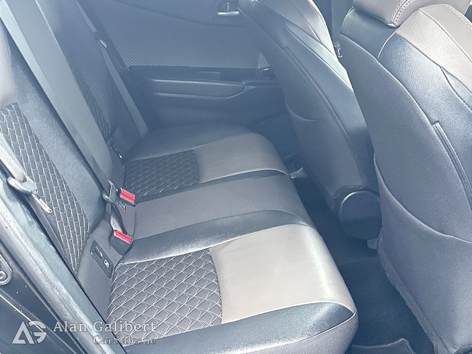 2023 Toyota C-HR 1.8 Petrol HYBRID SOL AUTO €114 PW €23,995