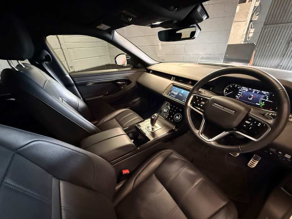 2022 Land Rover Range Rover Evoque - image 7