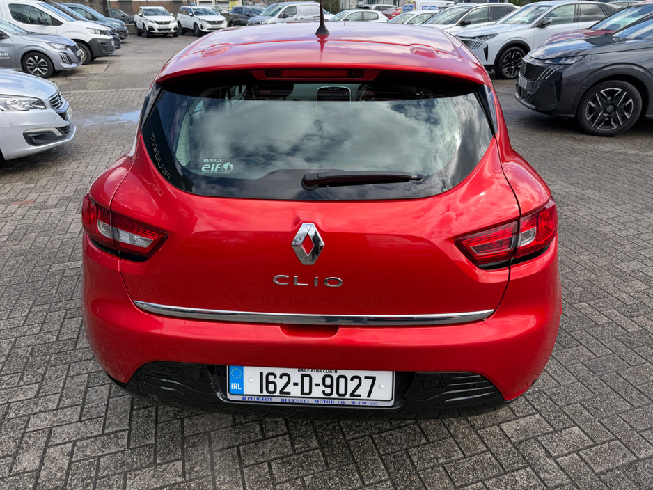 2016 Renault Clio - image 5