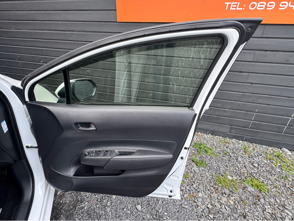 2021 Toyota Aqua - image 17