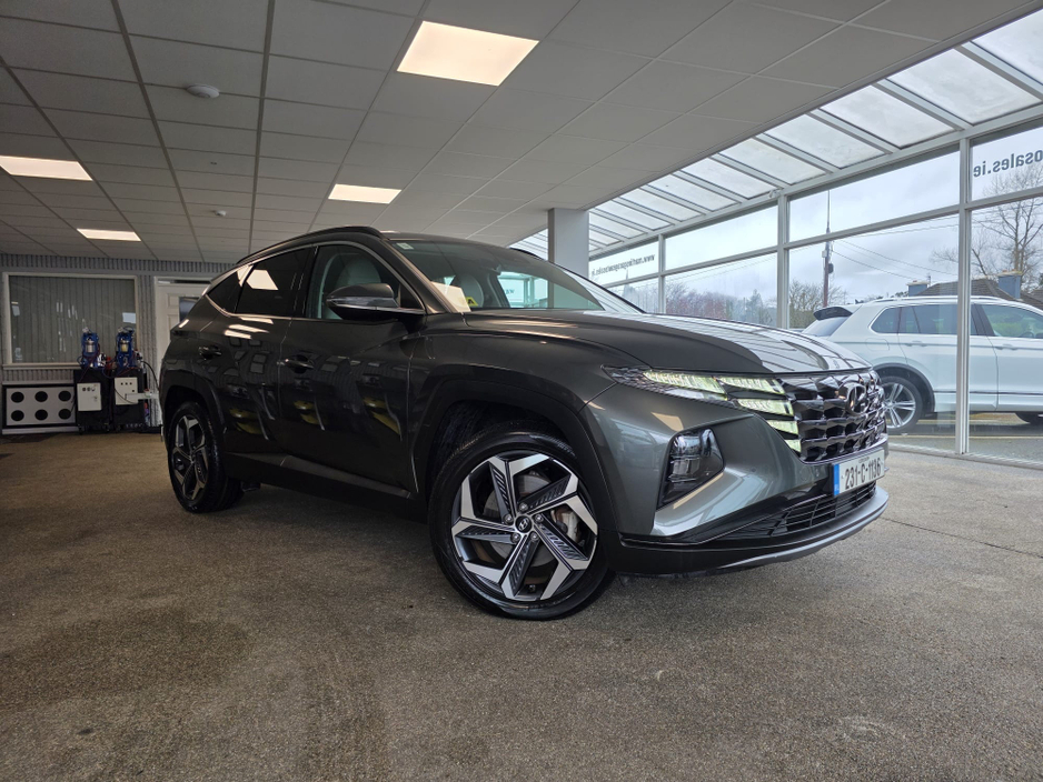 2023 Hyundai Tucson - image 2