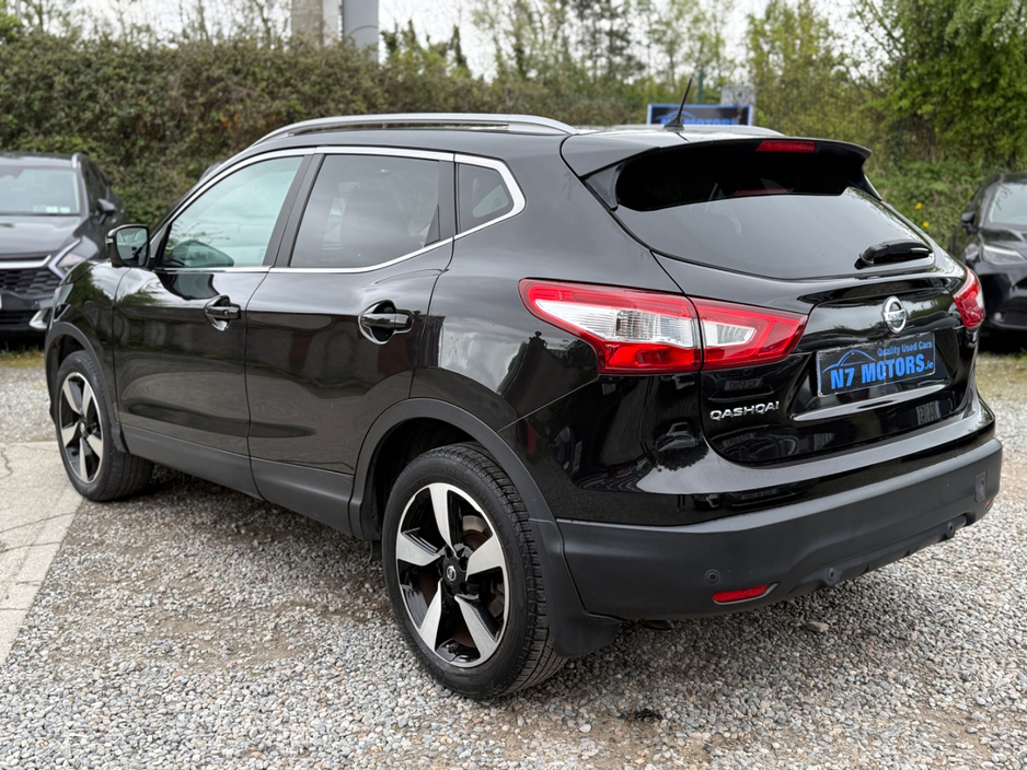 2017 Nissan Qashqai - image 5