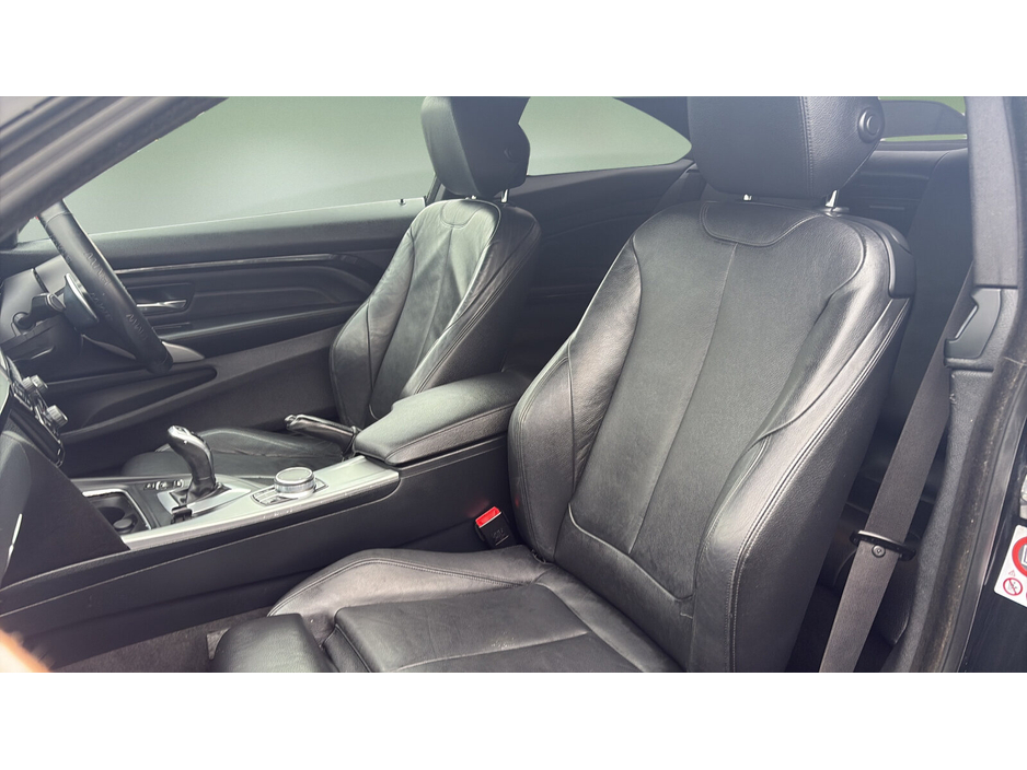 2017 BMW 4 Series - image 14