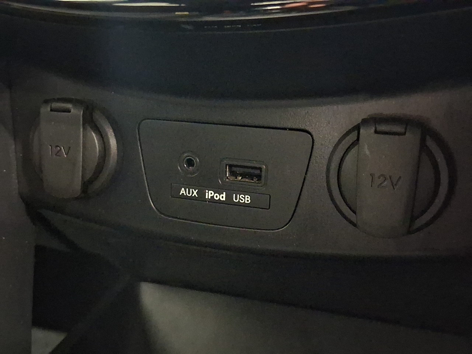 2014 Hyundai i30 - image 11