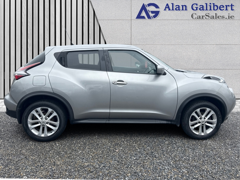 2019 Nissan Juke - image 3