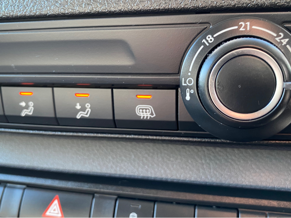 2017 Citroen Dispatch - image 17