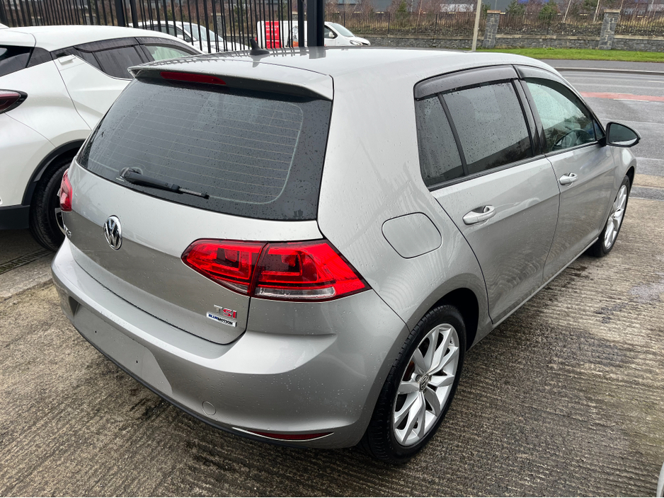 2015 Volkswagen Golf 1.4 TSI HIGHLINE AUTO LOW KMS
