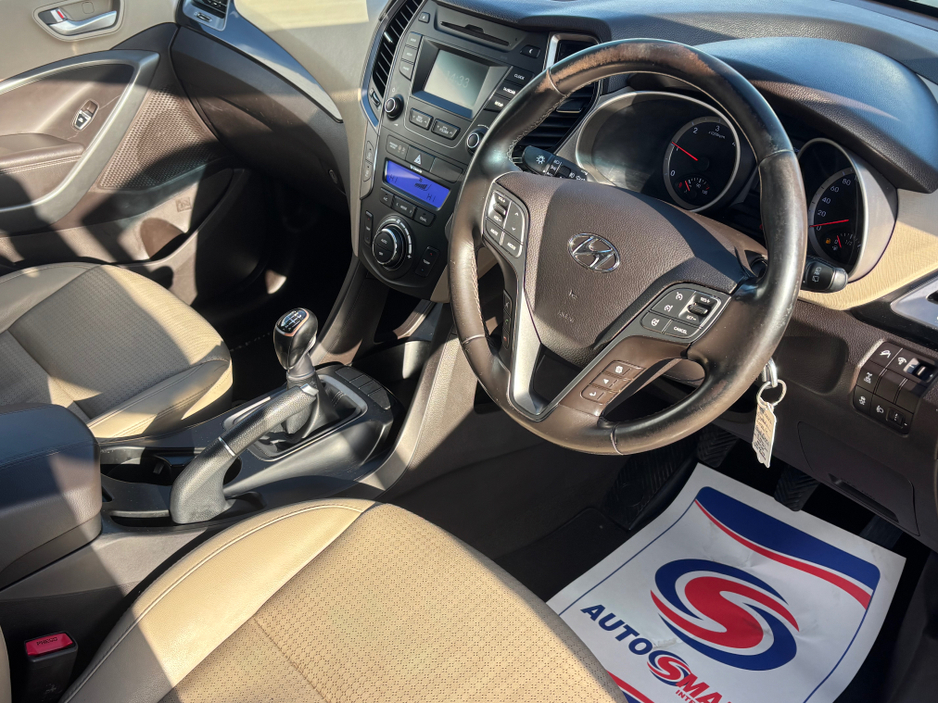 2015 Hyundai Santa Fe 4WD EXECUTIVE 4DR €12,950