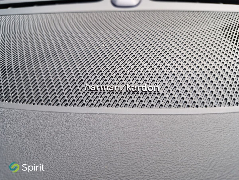 2025 Volvo XC90 - image 10