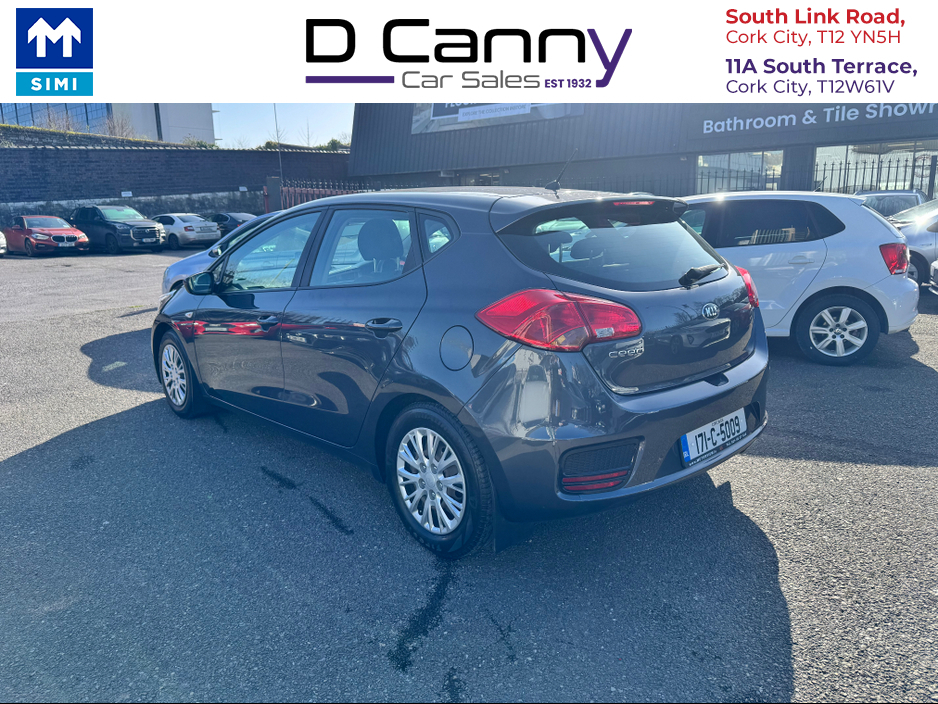 2017 Kia Ceed - image 6