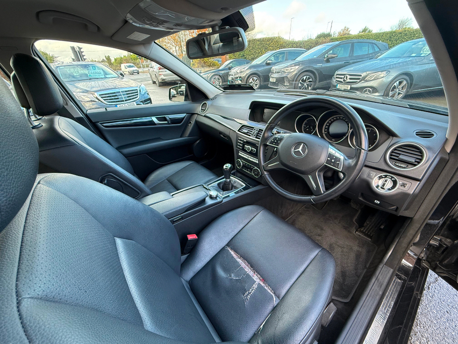 2014 Mercedes-Benz C Class - image 12