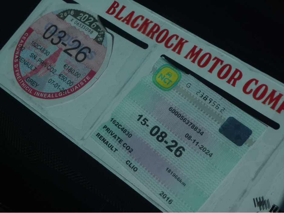 2016 Renault Clio - image 16