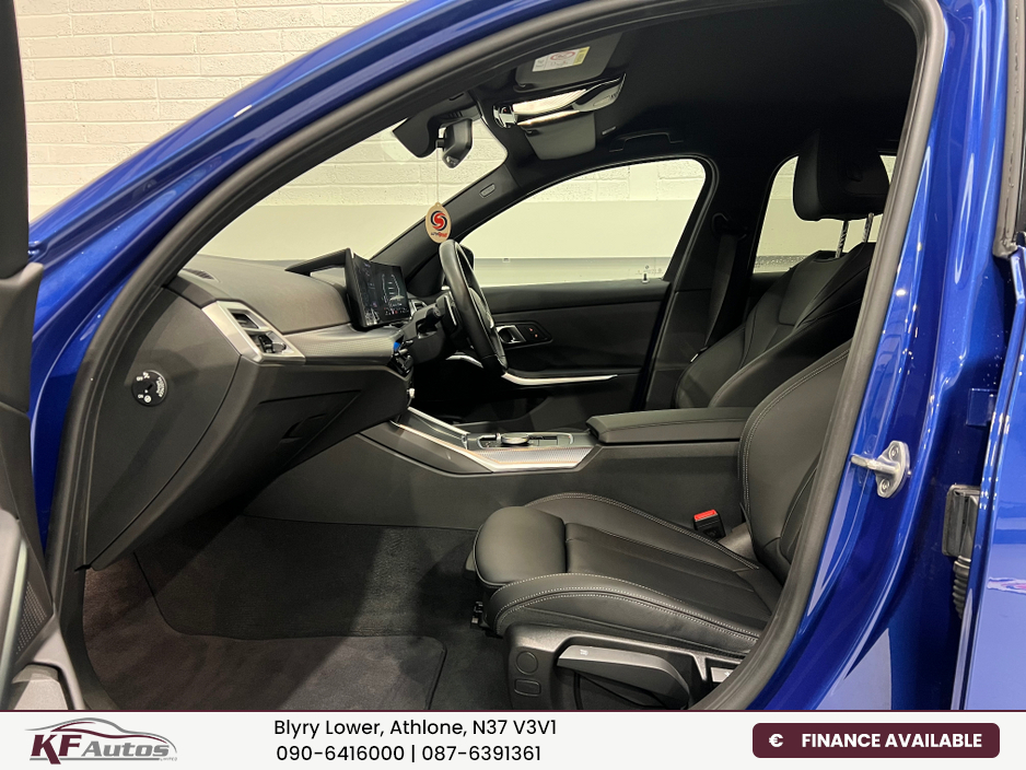 2025 BMW 3 Series - image 11