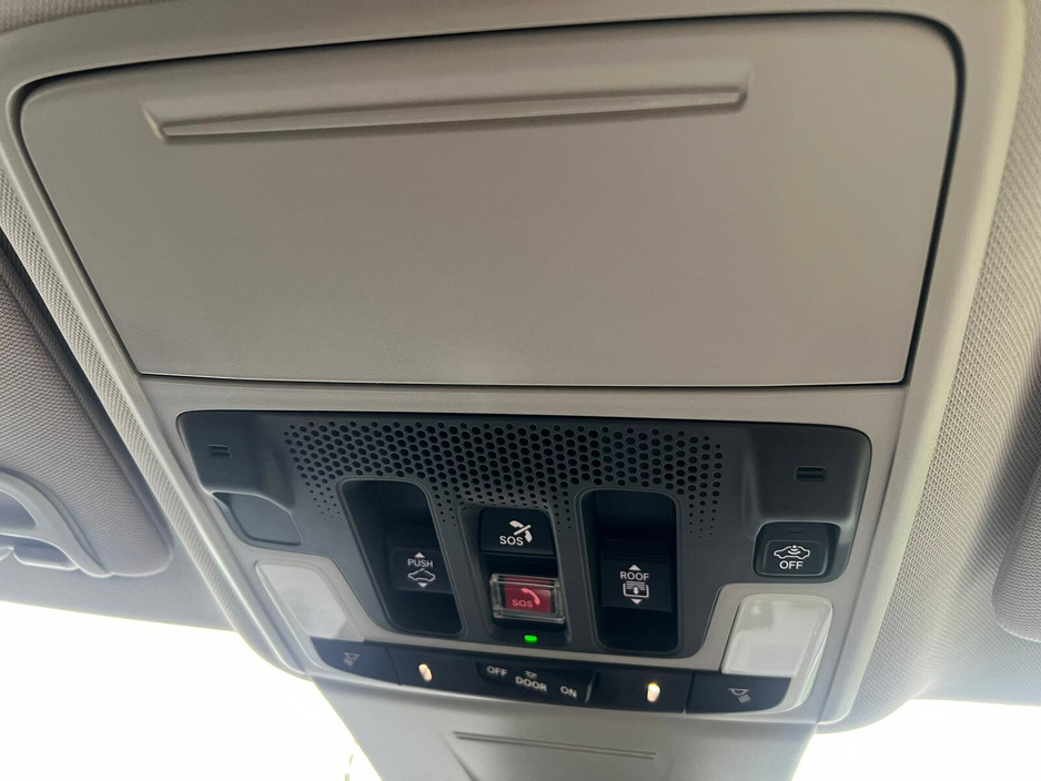 2023 Honda Civic - image 18