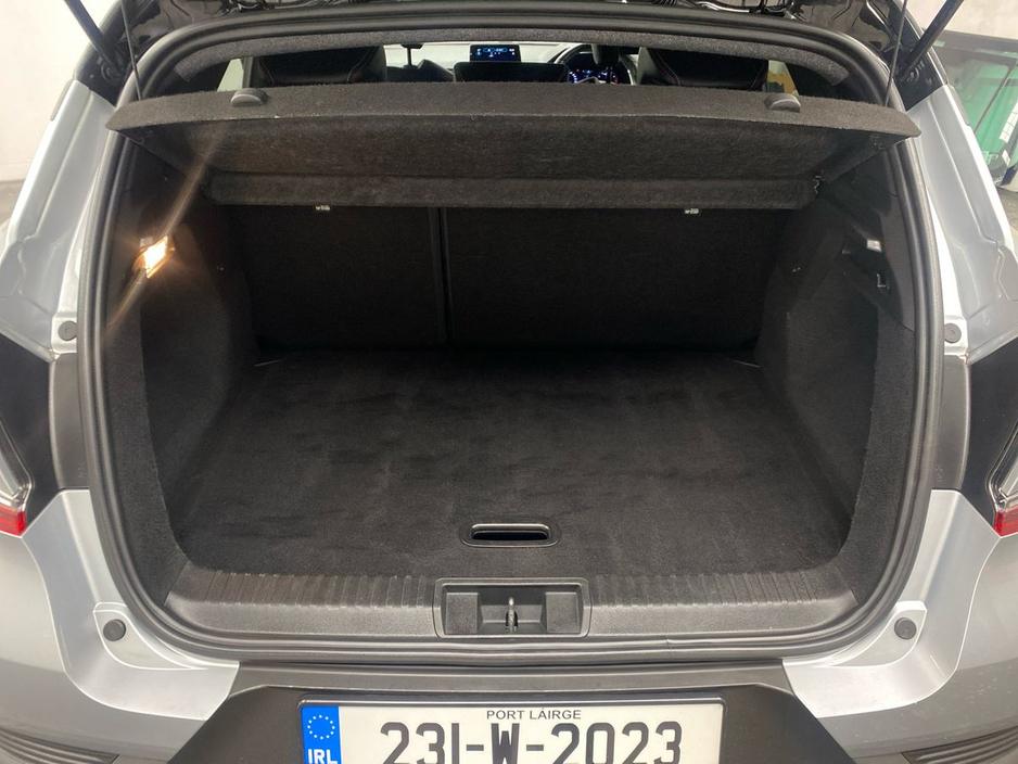 2023 Renault Captur - image 9